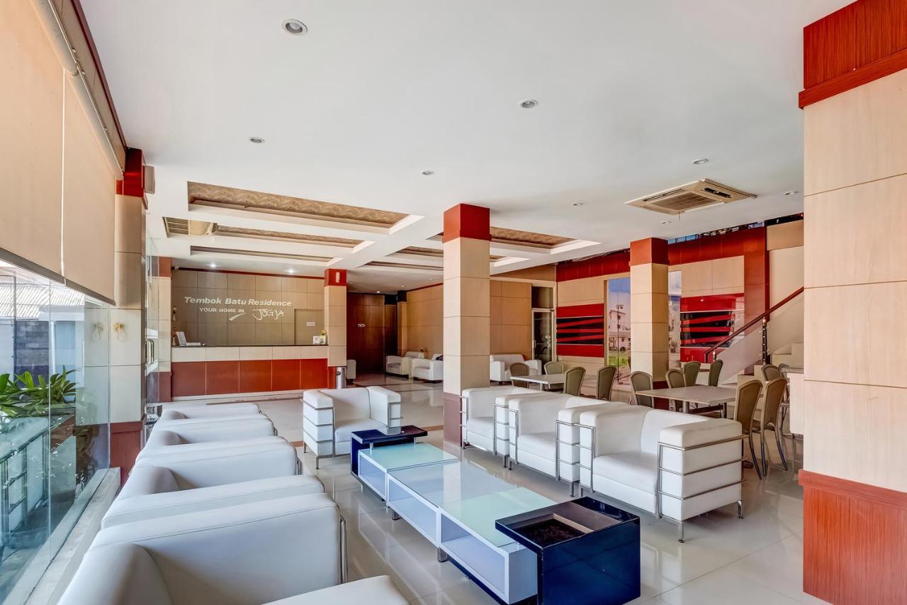Oyo Flagship 3726 Tembok Batu Residence Tugu 외부 사진
