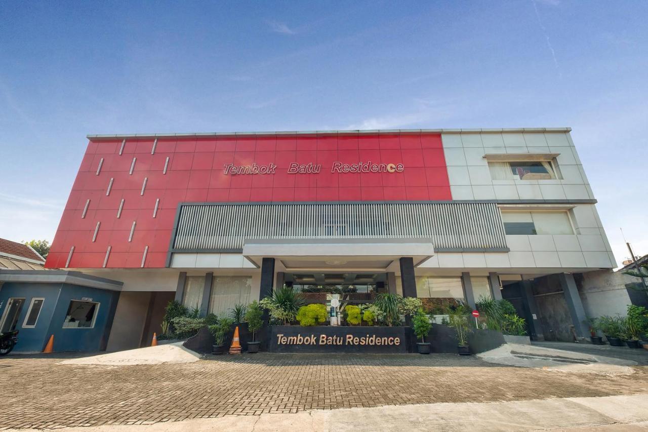 Oyo Flagship 3726 Tembok Batu Residence Tugu 외부 사진