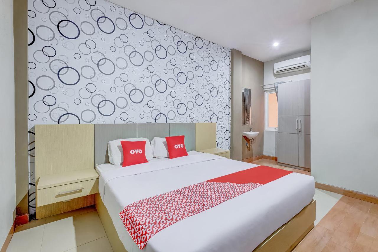 Oyo Flagship 3726 Tembok Batu Residence Tugu 외부 사진