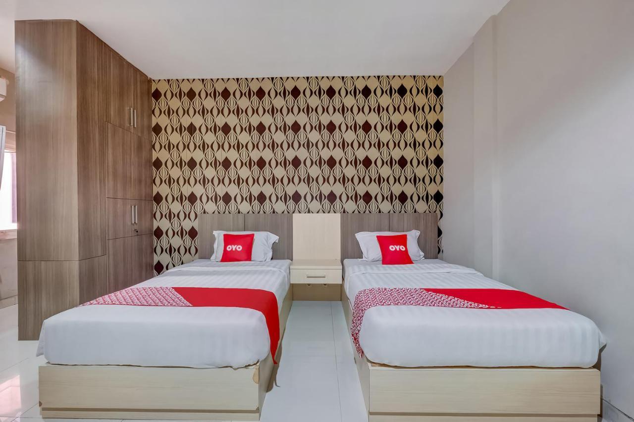 Oyo Flagship 3726 Tembok Batu Residence Tugu 외부 사진