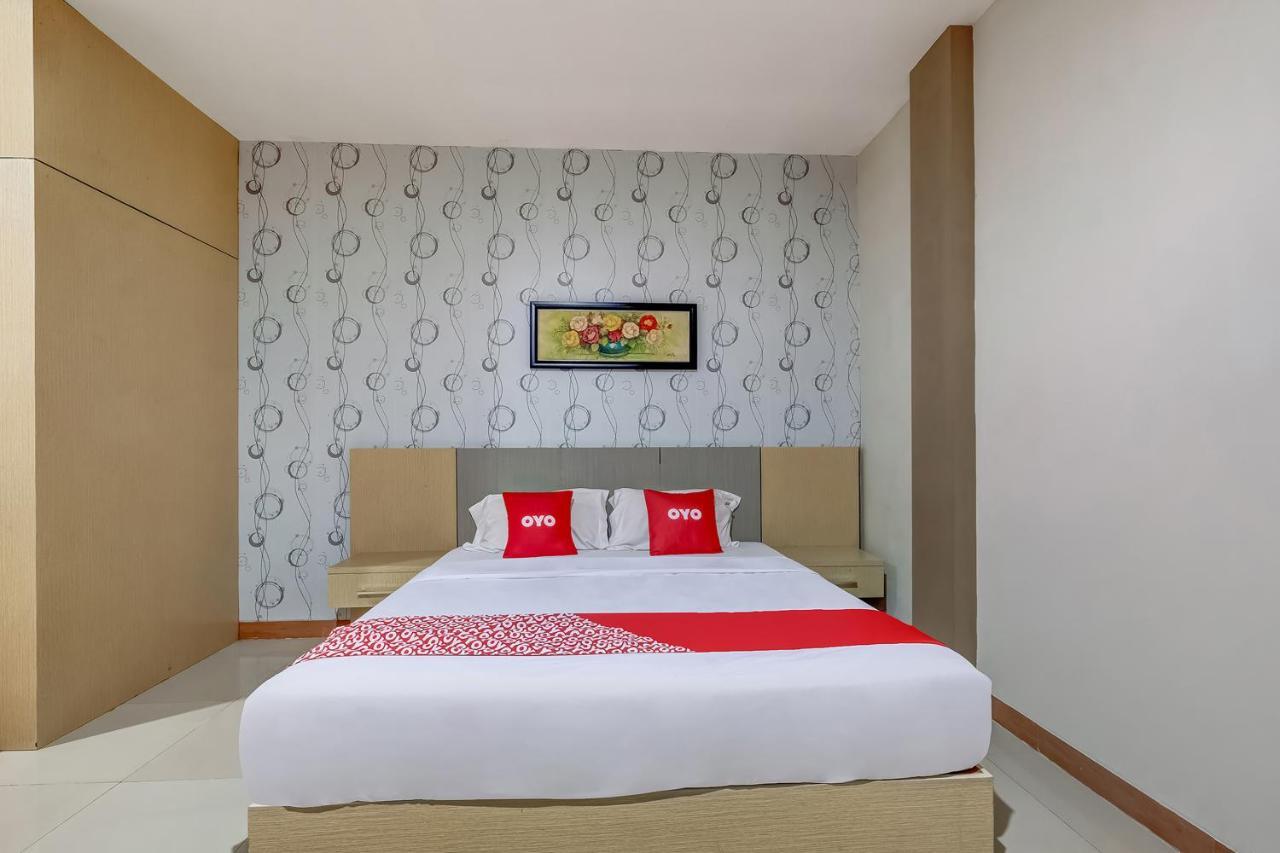 Oyo Flagship 3726 Tembok Batu Residence Tugu 외부 사진