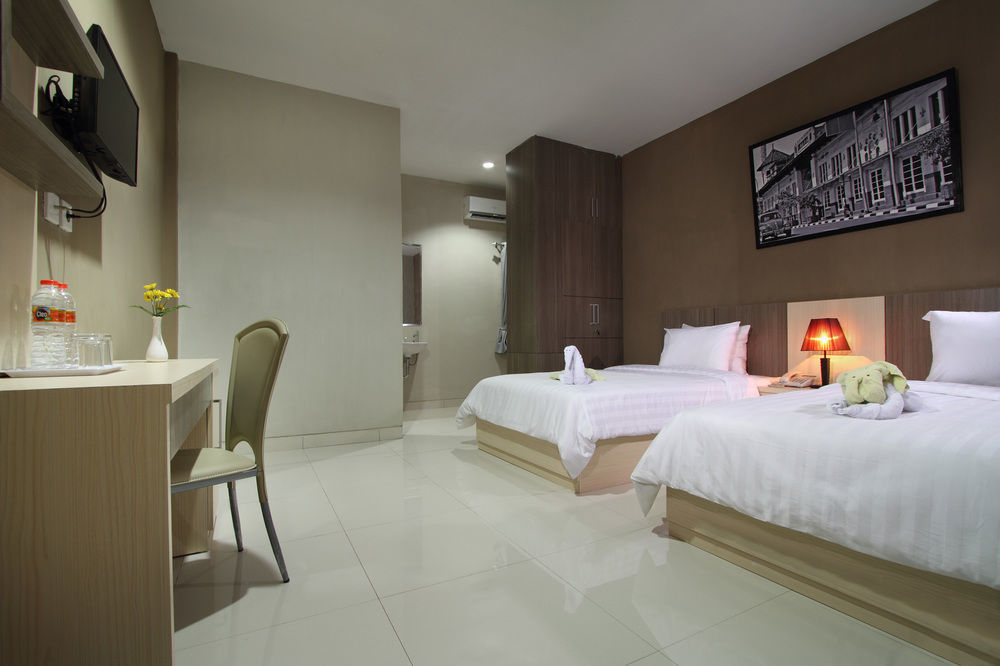 Oyo Flagship 3726 Tembok Batu Residence Tugu 외부 사진