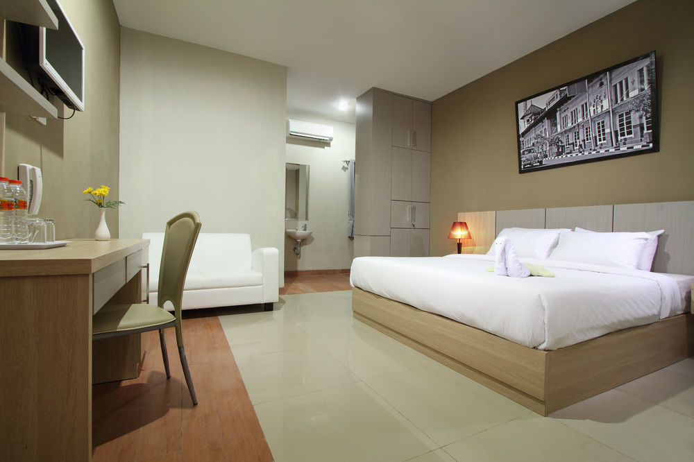 Oyo Flagship 3726 Tembok Batu Residence Tugu 외부 사진